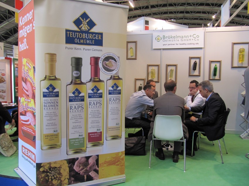 PLMA-2014-raapzaadolie-van-elk-merk.jpg PLMA-2014-raapzaadolie-van-elk-merk.jpg